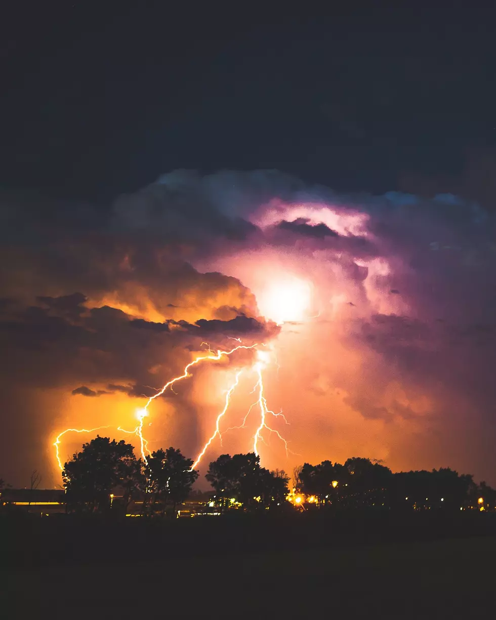 High Winds and Thunderstorms Tonight and Wednesday for Texarkana Area